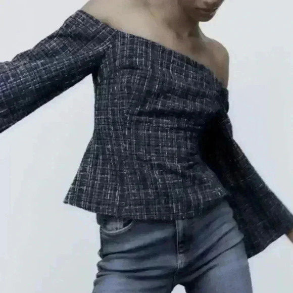 Zara NWT Women's Blue Tweed Textured Off the Shoulder Top - Picture 2 of 5